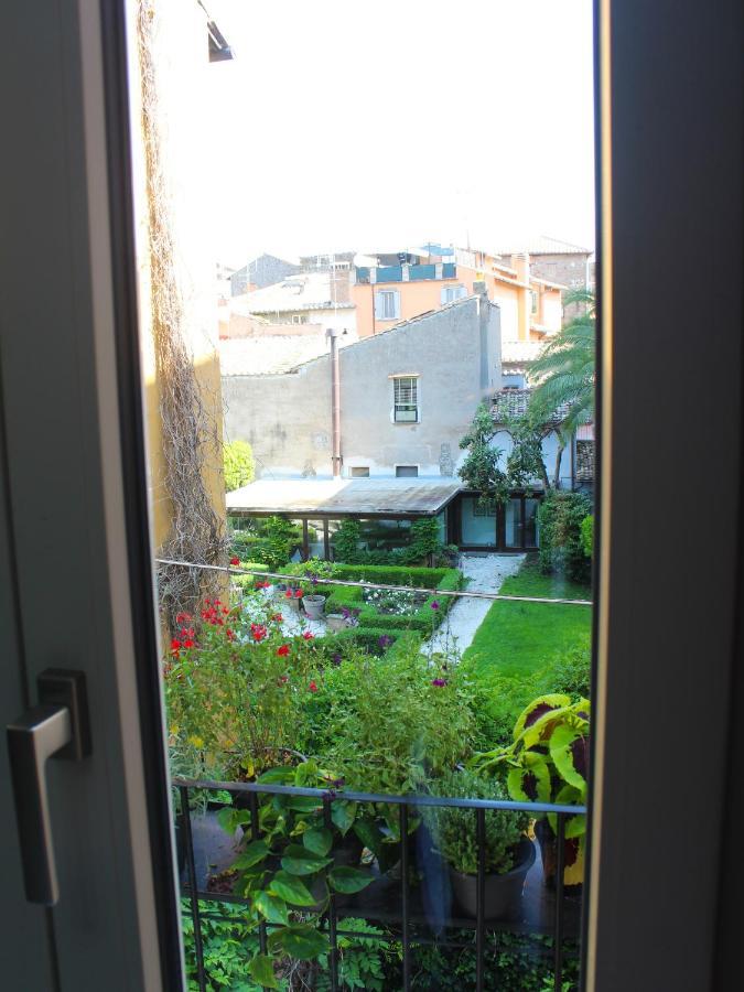 Ottantotto Viterbo Bed & Breakfast Bagian luar foto